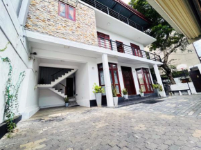 Welaratne Apartment